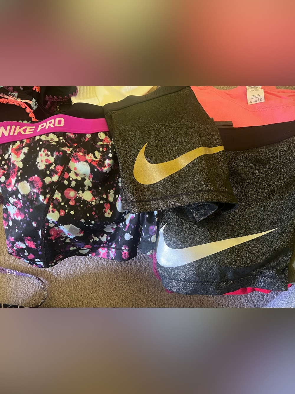 New Women’s Nike Pro Shorts Size Medium